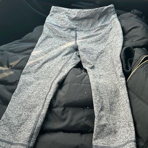 Victoria secret sport capri leggings